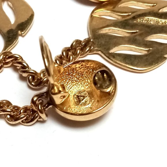 Golden vintage Earrings, 1990s retro Clip On Drop, Leaf shaped with Rhinestone, - Picture 3 of 9